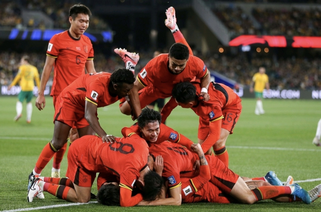 印尼队绝杀泰国队，郑思维带队取胜