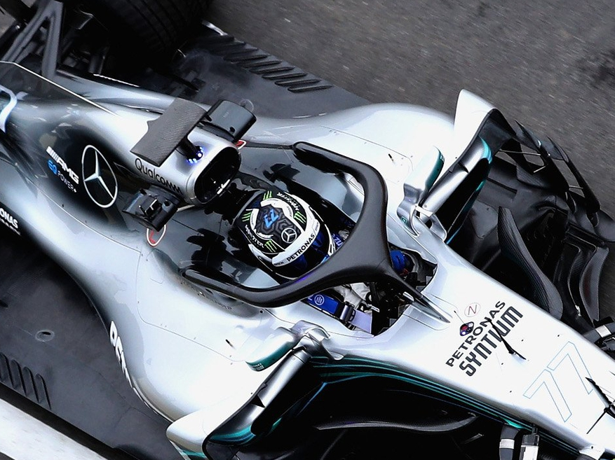 索伯车队横扫阿斯顿马丁，皮亚斯特里带队取胜