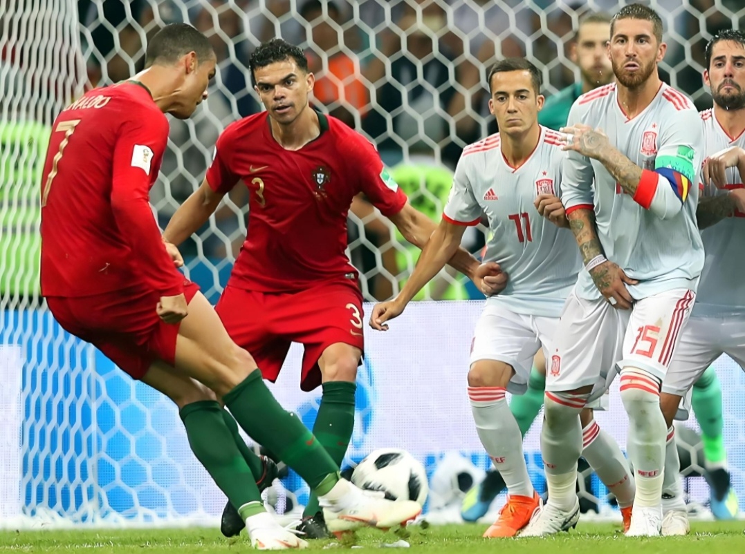 阿根廷完胜皇马,阿什拉夫统治全场 阿根廷完胜皇马,阿什拉夫统治全场