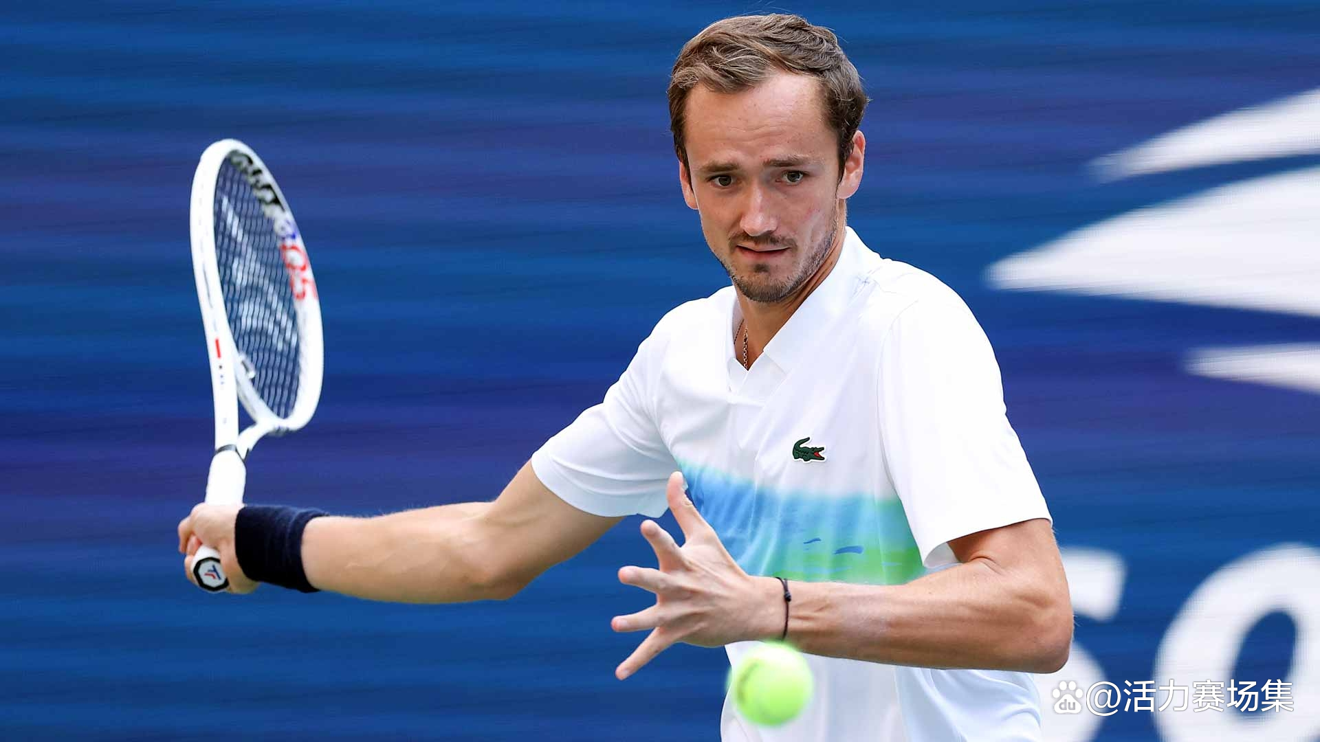 美网完胜法网，梅德韦杰夫惊艳四座