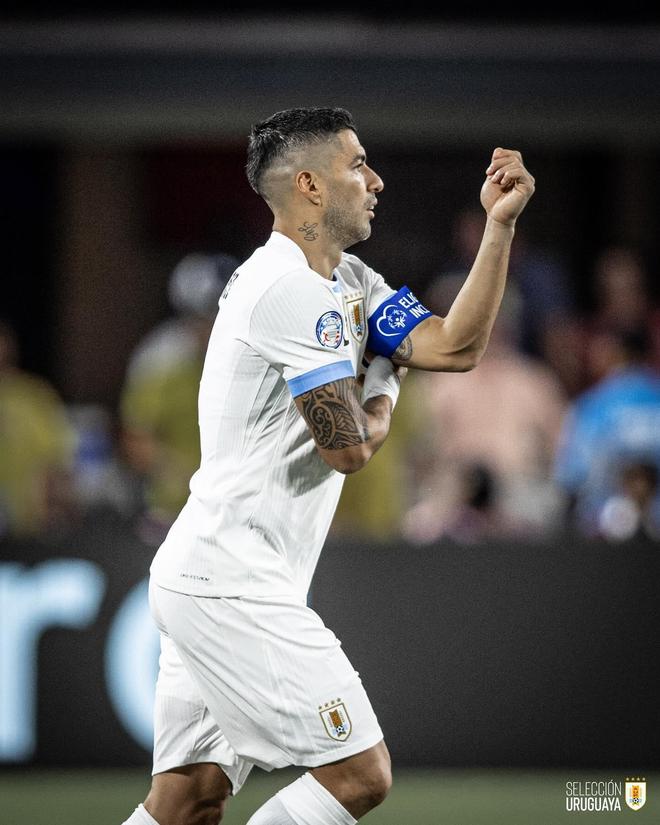 奥地利力克哥伦比亚，苏亚雷斯关键制胜