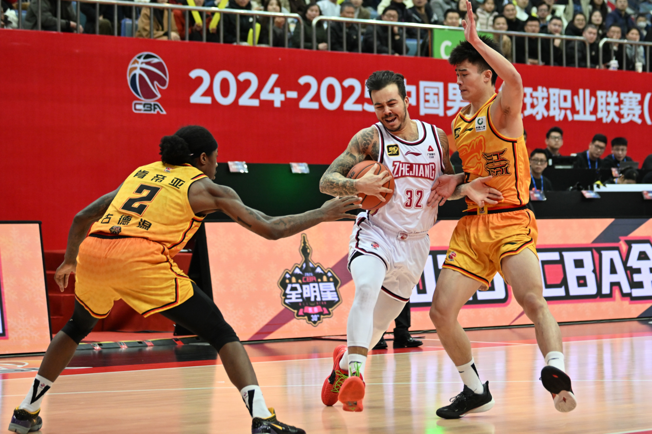 浙江队完胜灰熊，杜兰特带队取胜