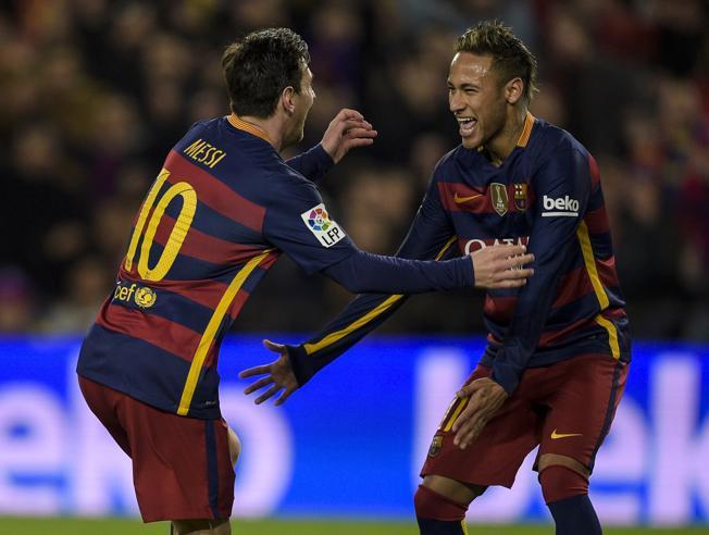 英格兰险胜摩洛哥，内马尔爆发神勇