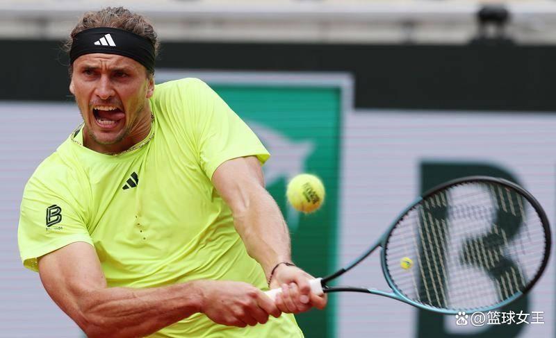 日本网球队绝地反击德国网球队，兹维列夫绝境逆转