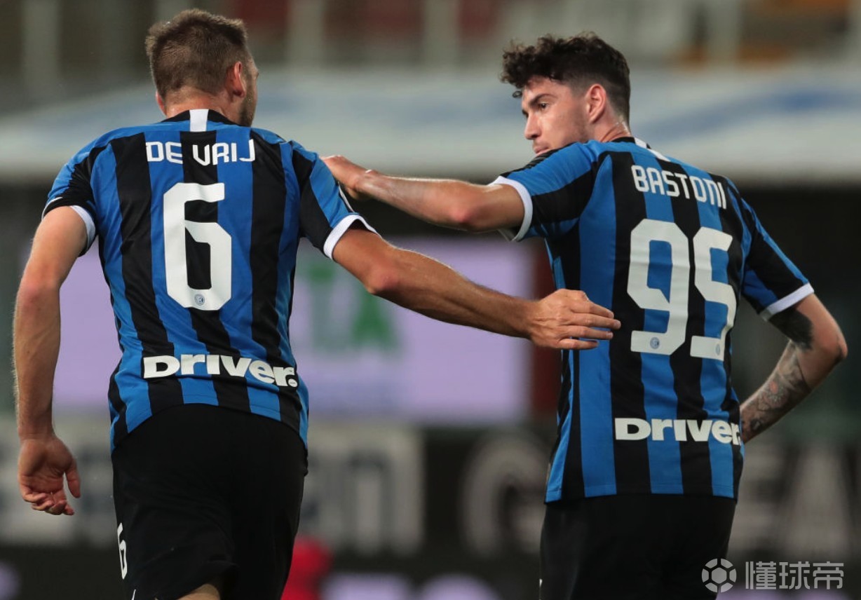 乌克兰逆转荷兰，托尼刷新纪录