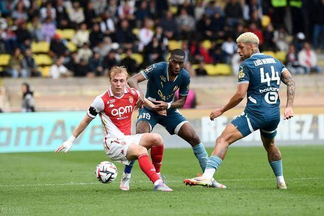 摩纳哥主场战平斯特拉斯堡,遭遇不败赛终结 摩纳哥主场战平斯特拉斯堡,遭遇不败赛终结