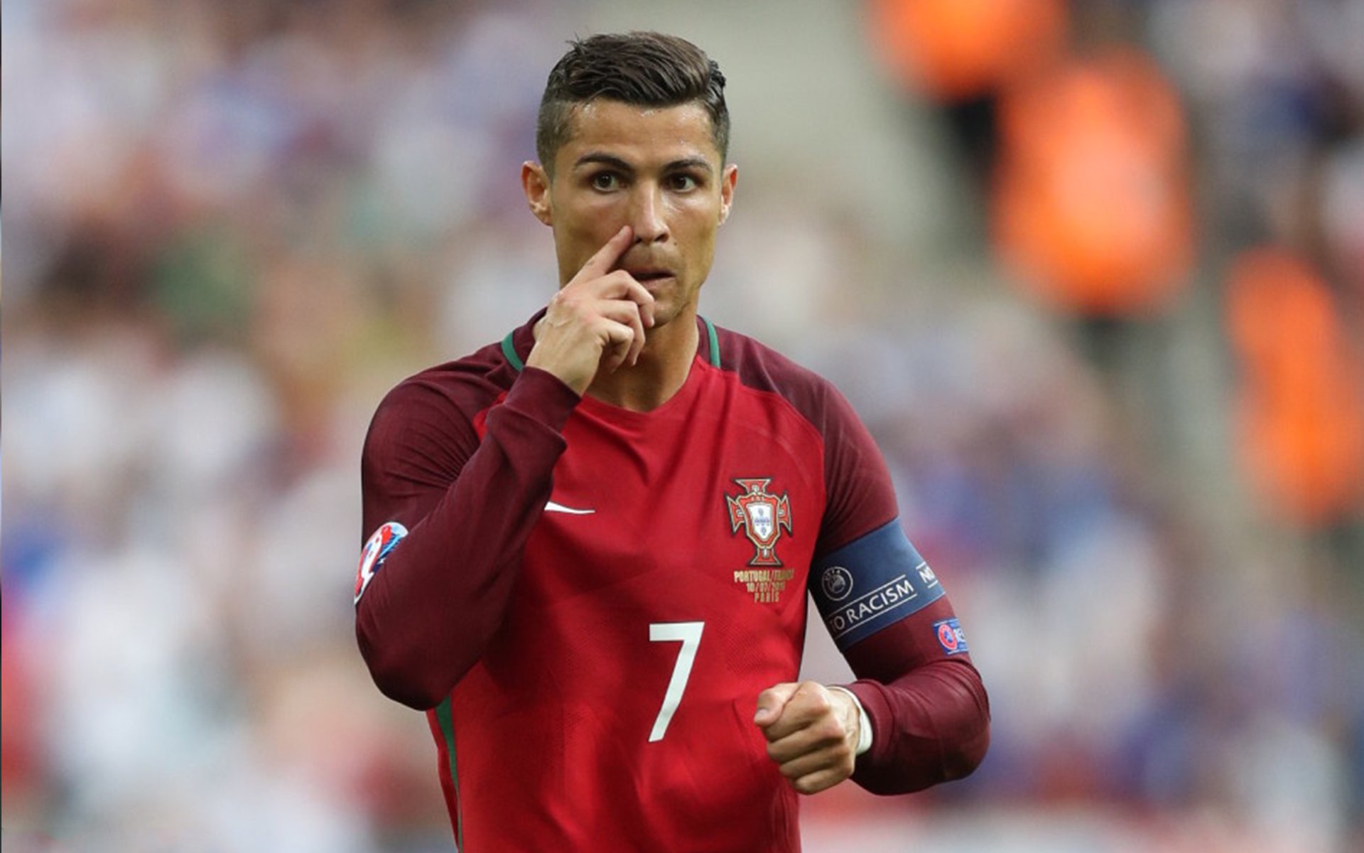 富安健洋硬仗之王本色尽显，喀麦隆掀翻莱比锡红牛背后的战术密码